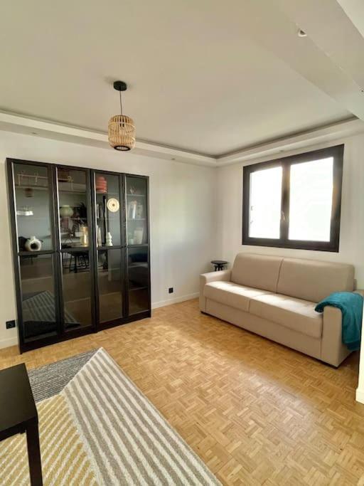 Magnifique Appartement Neuilly Sur Marne Entre Paris Et Disneyland Екстер'єр фото