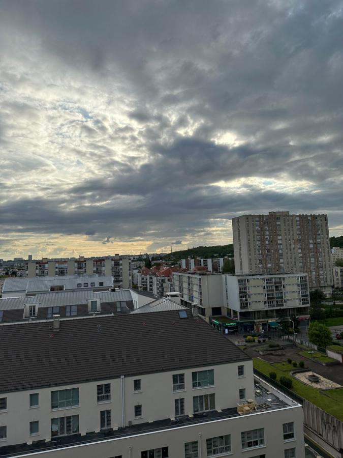 Magnifique Appartement Neuilly Sur Marne Entre Paris Et Disneyland Екстер'єр фото